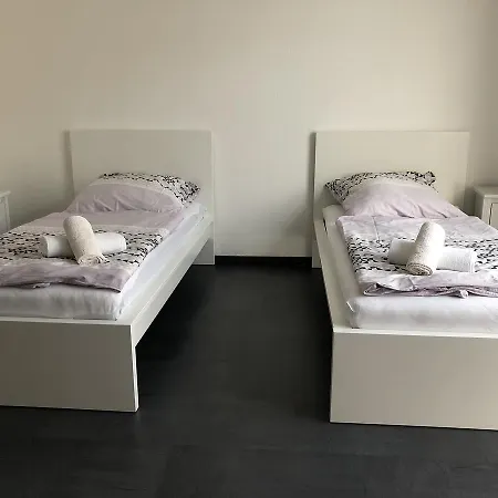 Messe - Ferienwohnung Kuthsweg Dusseldorf